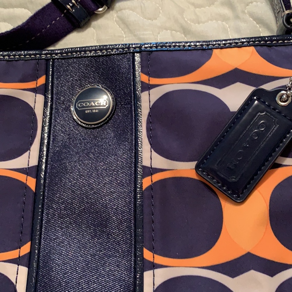 Coach medium size crossbody blue orange tan - Picture 4 of 9